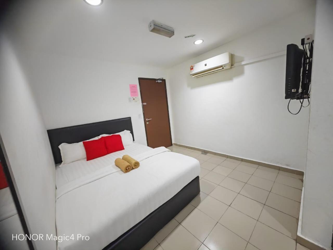 Melawati Ria Hotel Kuala Selangor Exteriör bild