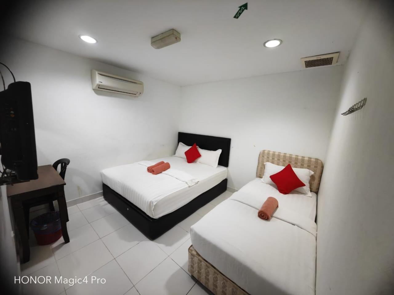 Melawati Ria Hotel Kuala Selangor Exteriör bild
